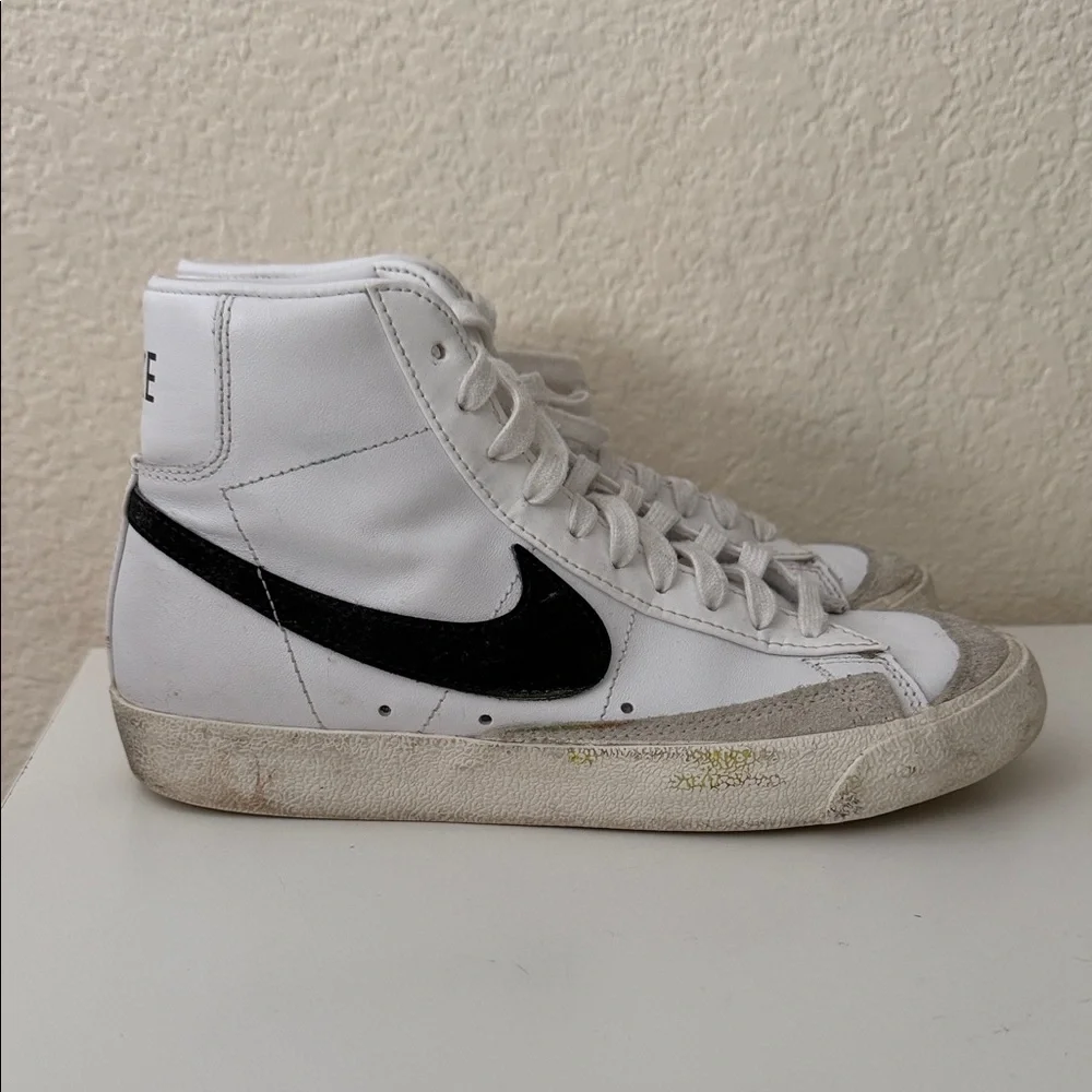 Nike High-Top Blazers